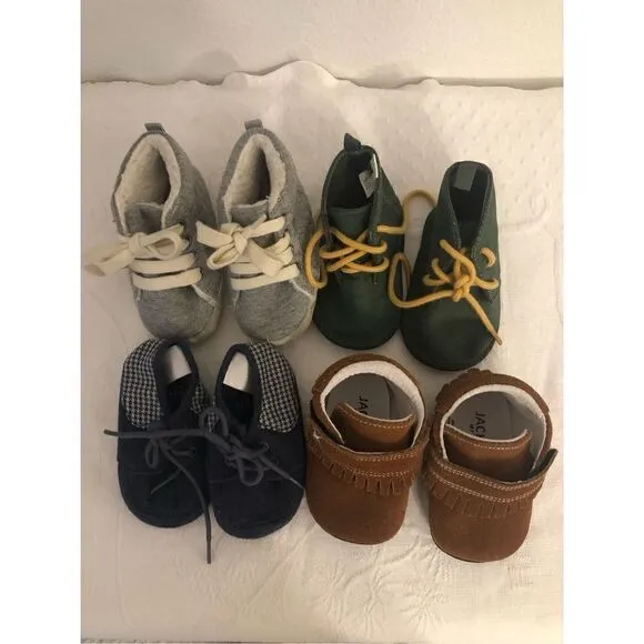 Bundle of Four (4) Gender Neutral Baby Shoes Janie &amp; Jack Jack &amp; Lily