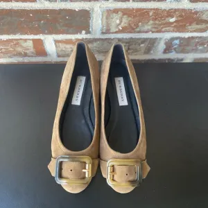 Burberry Leygreen Trench Buckle Ballerina Flats Size 37.5 in Caramel Suede