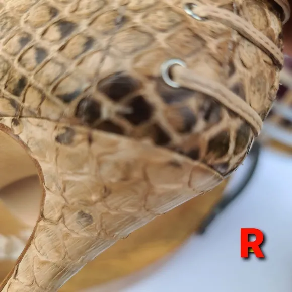 Camilla Skovgaard Python sz 38. Please refer to all photos