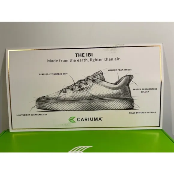 Cariuma IBI Low Knit Sneakers Light Gray Size 10.5 Women/9 Men