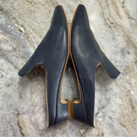 Celtic &amp; Co Navy Blue Leather Mules Minimalist Neutral Office Career Shoes