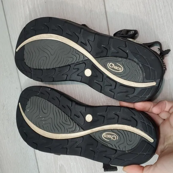 Chaco Women Loop Toe Outdoor Sandals Flats shoes sz 7