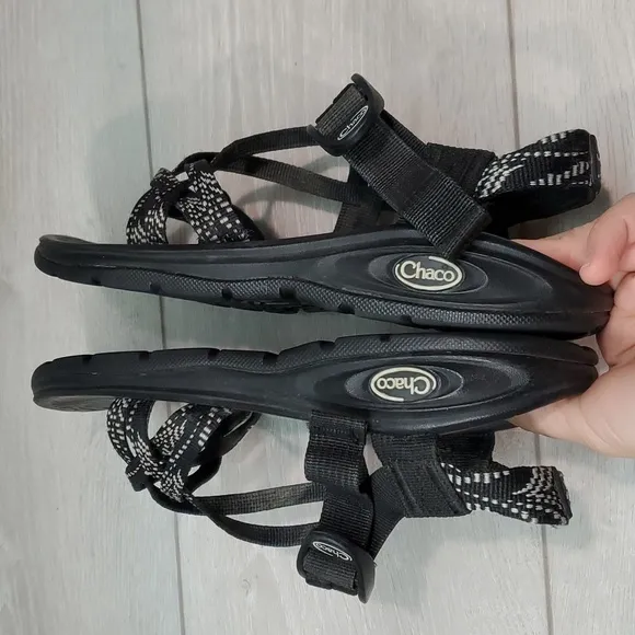 Chaco Women Loop Toe Outdoor Sandals Flats shoes sz 7
