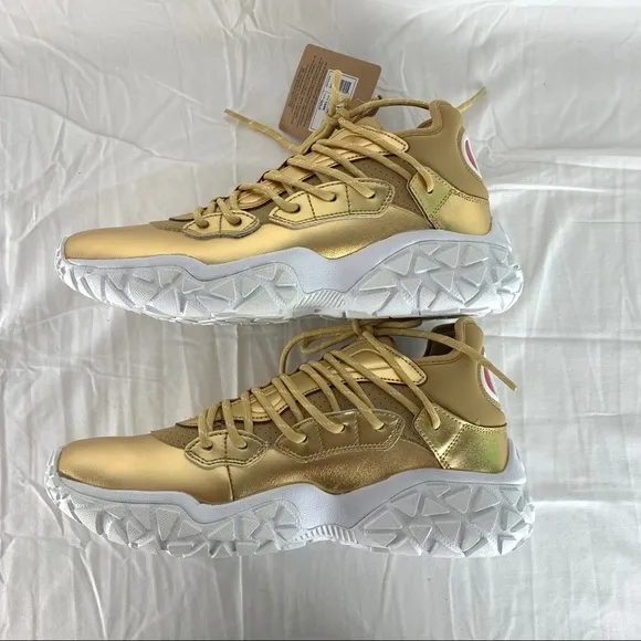 Champion Tank Gold CP100275 Sneaker Shoe 10 9.5