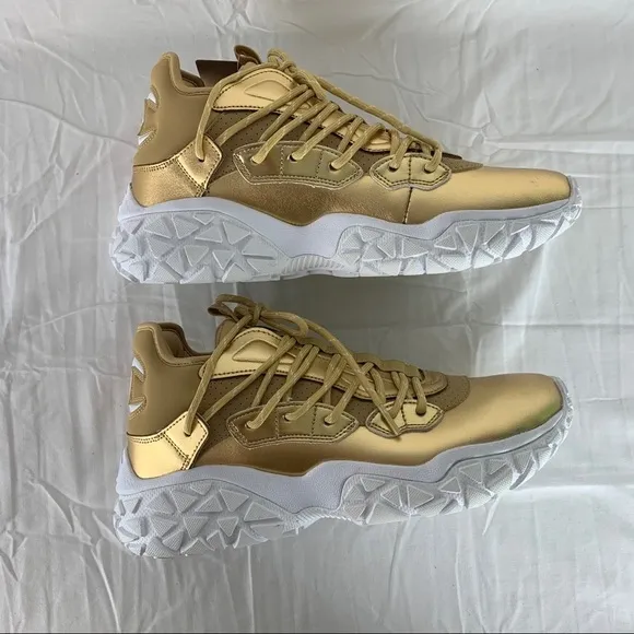 Champion Tank Gold CP100275 Sneaker Shoe 10 9.5