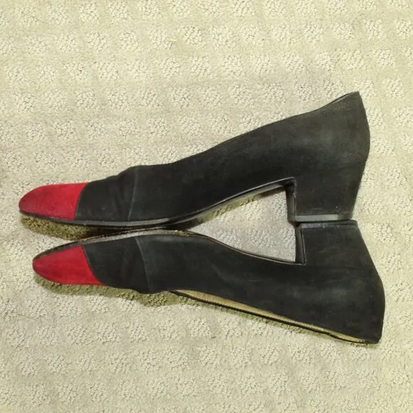 Chanel Women's Size 9 Suede Black Body Red Cap Toe Low 1.75&quot; Block Heels