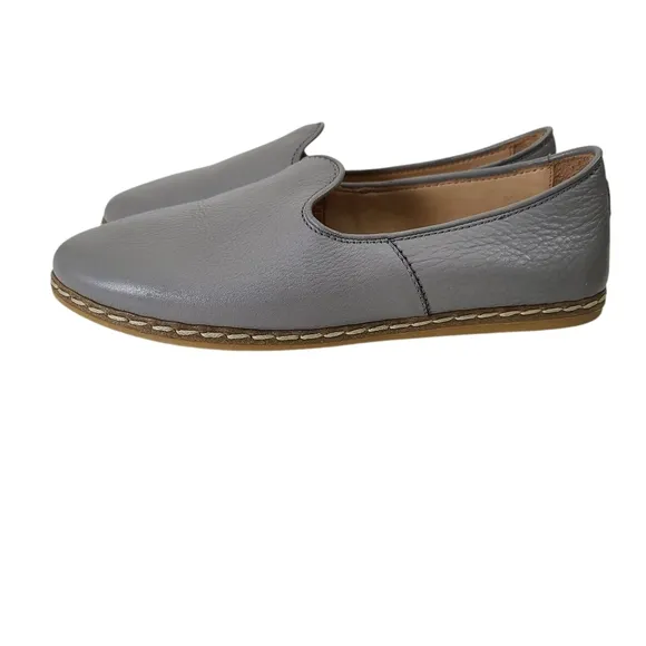 Charix Gray Leather Flat Loafer Shoes 38 Size 8