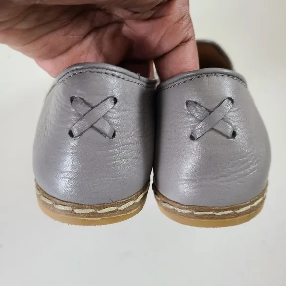 Charix Gray Leather Flat Loafer Shoes 38 Size 8