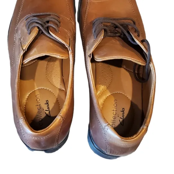 Clark Tilden Cap Dress Shoes Size 8