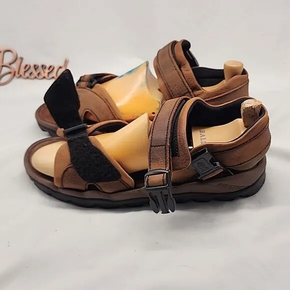 CLARKS AIR TREK TOUGH NUBUCK LEATHER MENS 13 TREKKING SANDALS IN FAIRLY VGUC