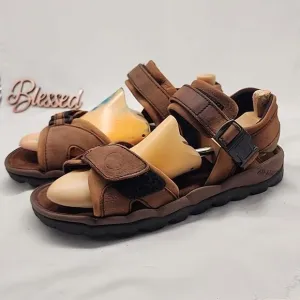 CLARKS AIR TREK TOUGH NUBUCK LEATHER MENS 13 TREKKING SANDALS IN FAIRLY VGUC