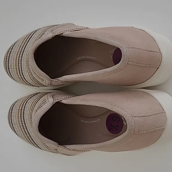 Clarks Collection Double Gore Slip-Ons - Layton Petal