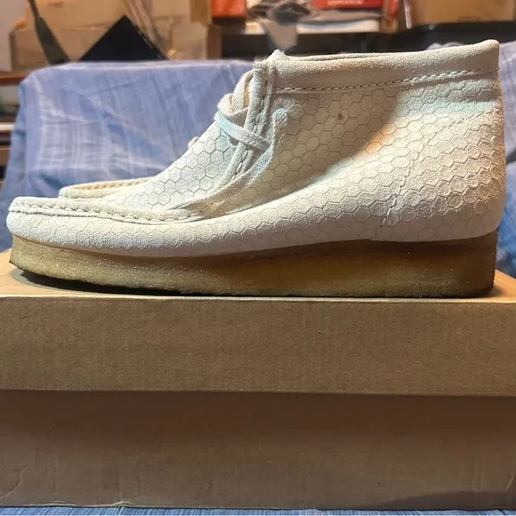 Clark's Honeycomb Wallabees Men's Flatboot