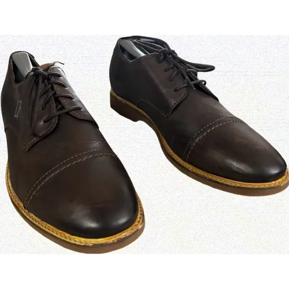 Clarks Men's Atticus Cap Oxford Size 10.5 M NEW