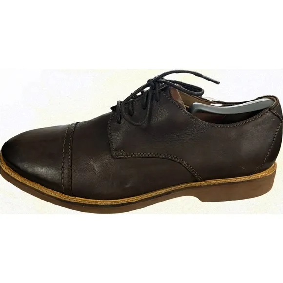 Clarks Men's Atticus Cap Oxford Size 10.5 M NEW
