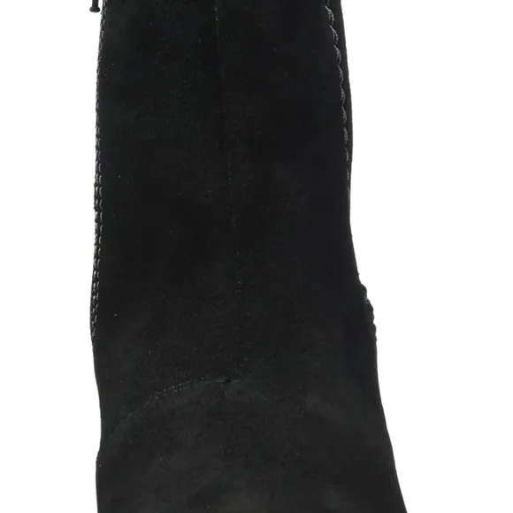 Clarks Women's Maye Zip Mid Calf Boot NWT  size 6