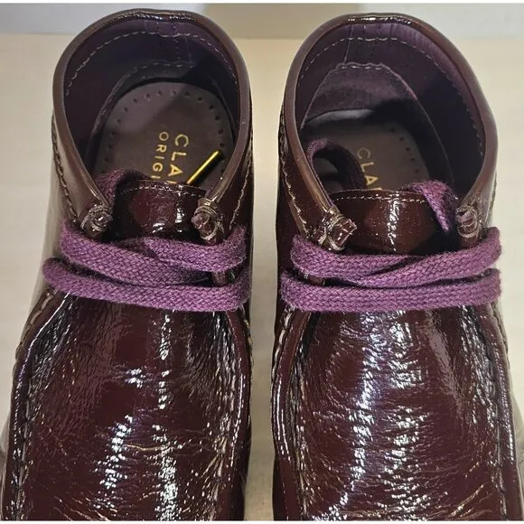 Clarks Women's Originals Wallabee   Maroon Burgundy Patent Shoe Size 7.5
