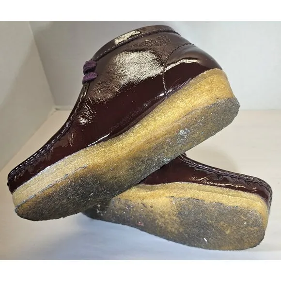 Clarks Women's Originals Wallabee   Maroon Burgundy Patent Shoe Size 7.5