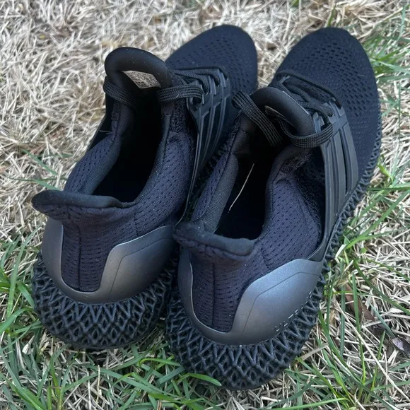 CLEAN Adidas Ultra4D Triple Black size 11.5 Mens Running shoes