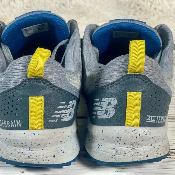 CLEAN Size 9.5 D New Balance Nitrel V3 Speed Ride All Terrain Running Shoe Wide