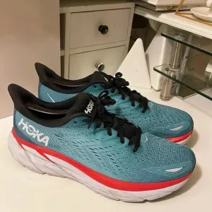 Clifton 8 Running shoes are soft and extremely comfy