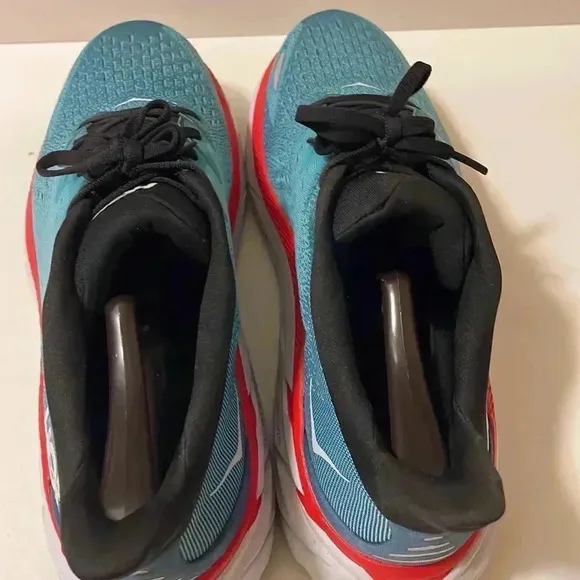 Clifton 8 Running shoes are soft and extremely comfy