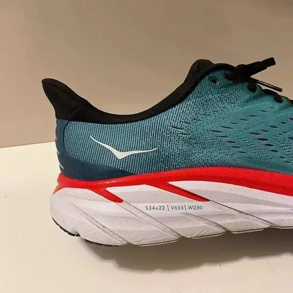 Clifton 8 Running shoes are soft and extremely comfy