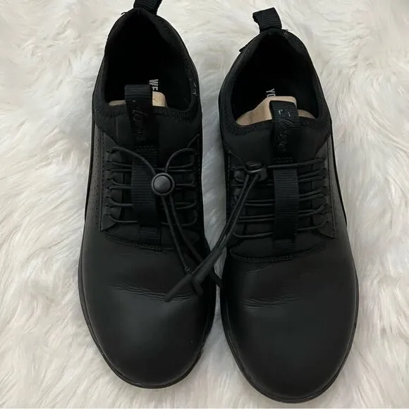 Clove Core Classic All Black Option M/7.5 W/9