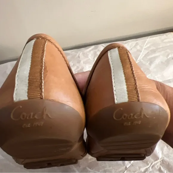 Coach FLAT SHOES PAMILLA STYLE Sz6 Brown