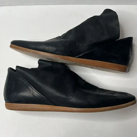 Coclico Pelipa Black Leather Flat Shoes Womens SZ 40/9.5 MSRP $350