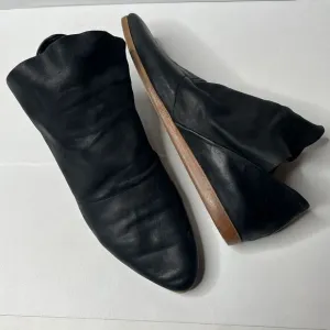 Coclico Pelipa Black Leather Flat Shoes Womens SZ 40/9.5 MSRP $350