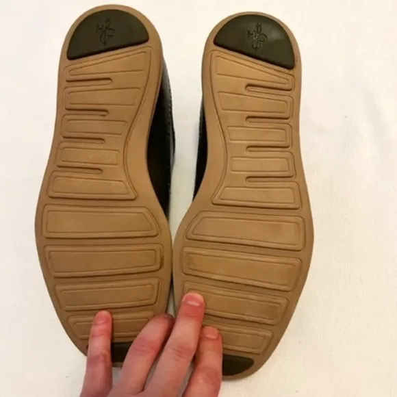Cole Haan ZeroGrand Wingtips Green 7.5