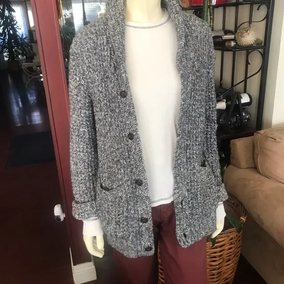 “Complete Outfit” Grey wool sweater by Goodfellow &amp; Co/ Maroon pants