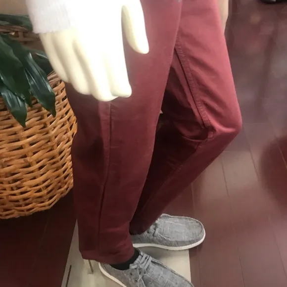 “Complete Outfit” Grey wool sweater by Goodfellow &amp; Co/ Maroon pants