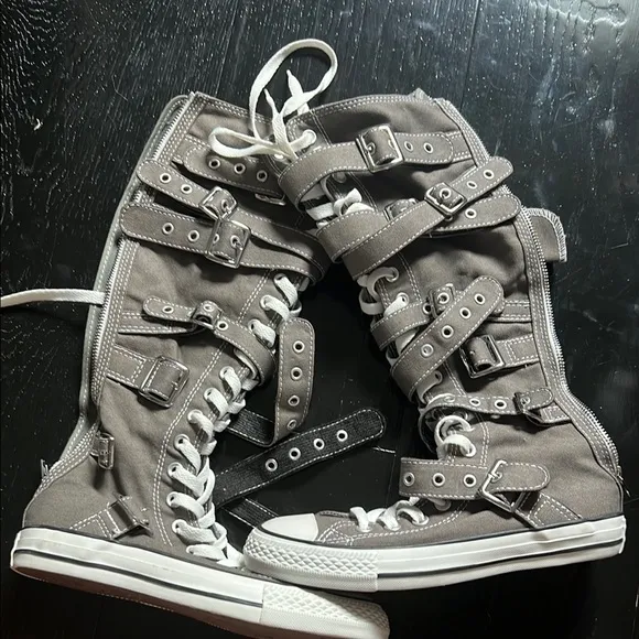 CONVERSE ALL STAR CHUCK TAYLORS High-Top Lace-Up Sneakers
