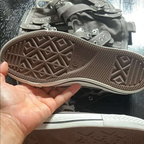 CONVERSE ALL STAR CHUCK TAYLORS High-Top Lace-Up Sneakers