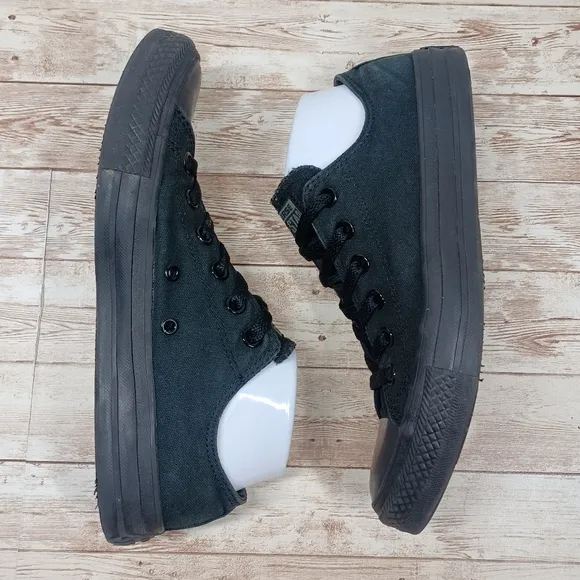 Converse All Star Low Top Black on Black Sneakers Shoes Chuck Taylor Men's 7.5