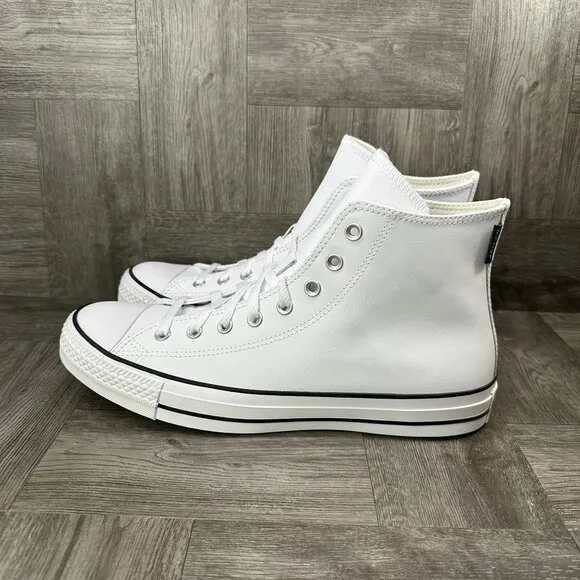 Converse All Star Men's size 11.5 Leather Hightop Shoes