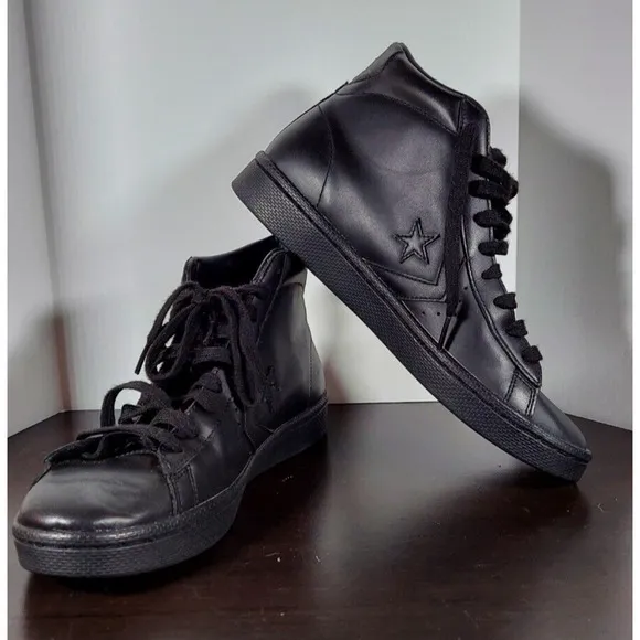 Converse All-Star Pro Leather Black Hi-Top (155334C) Women's 9/Mens 7.5