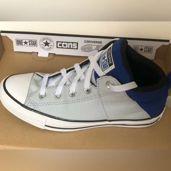 Converse Chuck Taylor All Star Axel Mid Ghosted/Blue/White Youth Shoes Size 4