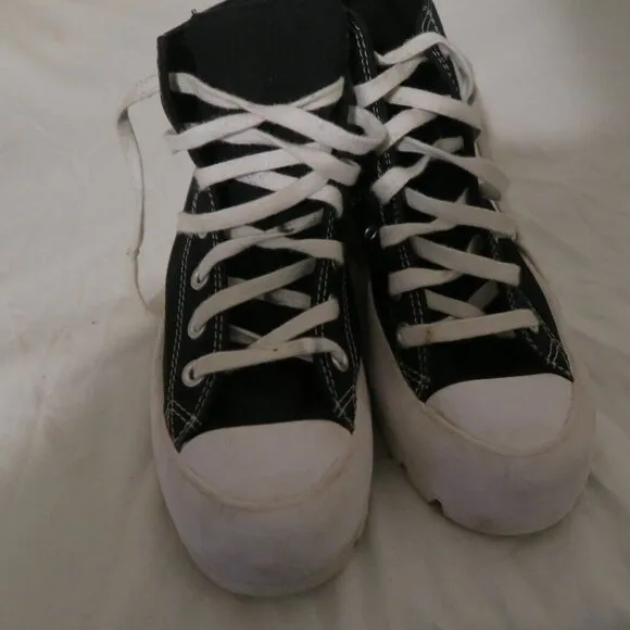 Converse Chuck Taylor All Star High Lugged Black Women's 8 (565901C)