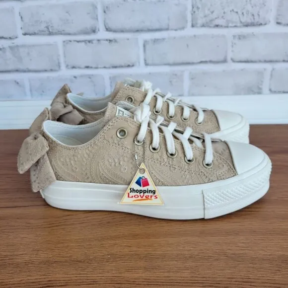 ❤️Converse Chuck Taylor All Star Lift Bow 9.5 Women's Shoes Embroidered A10246C
