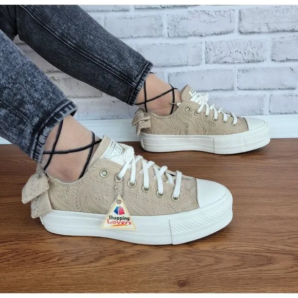 ❤️Converse Chuck Taylor All Star Lift Bow 9.5 Women's Shoes Embroidered A10246C