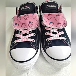 Converse Chuck Taylor Hello Kitty Junior Size 6 These are in excellent condition