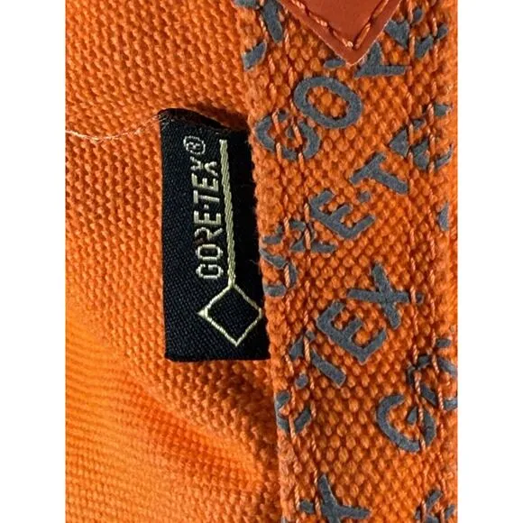 Converse Gore-Tex Shoes Orange Converse Chuck Taylor Sneaker Rare M8 W10