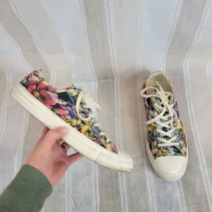 Converse Low Tops Sneakers Tennis Shoes Tropical Floral Size 9