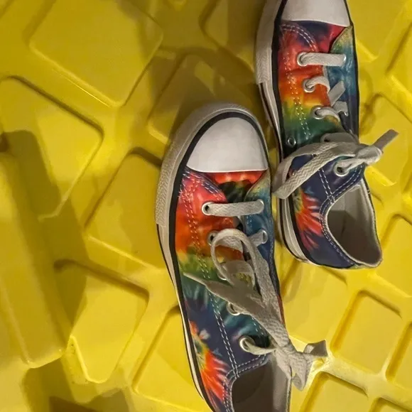 Converse Tie Dye Chuck Taylor All Star Low Shoes 369279F Youth Kids Size 13
