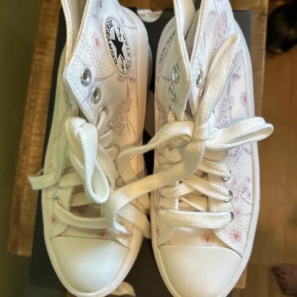 Converse Women's Chuck Taylor All Star Move Platform Floral Sneakers Shoes Sz7.5