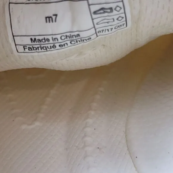 Crocs  Citilane Roka Court Shoes Men's Size 7 Breathable Casual White Sneakers