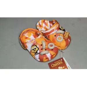 Crocs Honey Nut Cheerios Clogs SZ 5C New   Novelty Socks